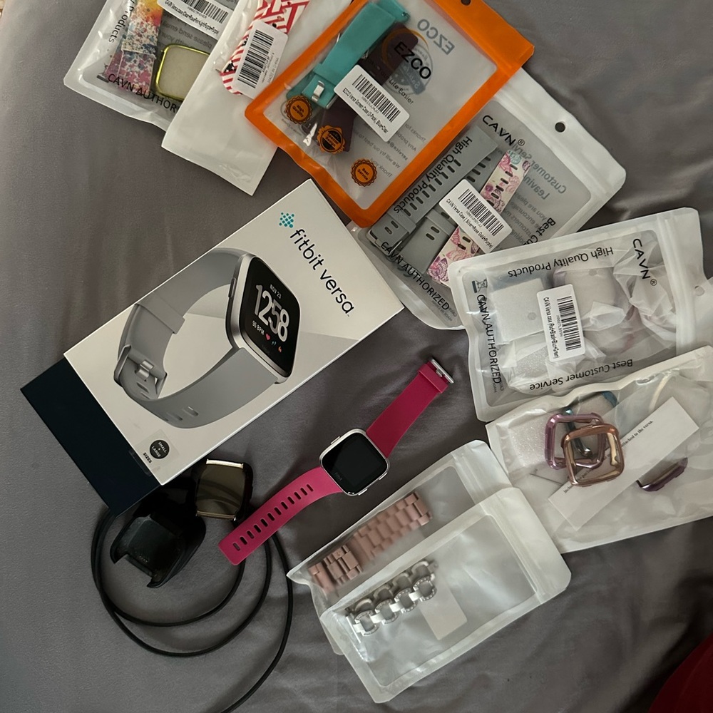Fitbit Versa - Picture 3 of 4